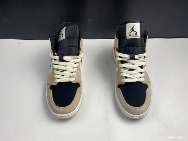 Rep Air 1 BQ6472 'Barely Jordan -800 Orange' Mid 0603